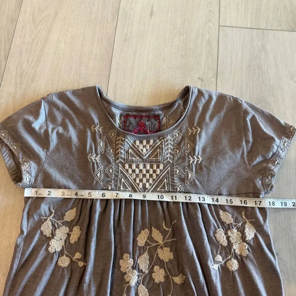 Johnny Was gray, short-sleeve embroidered dress size S
